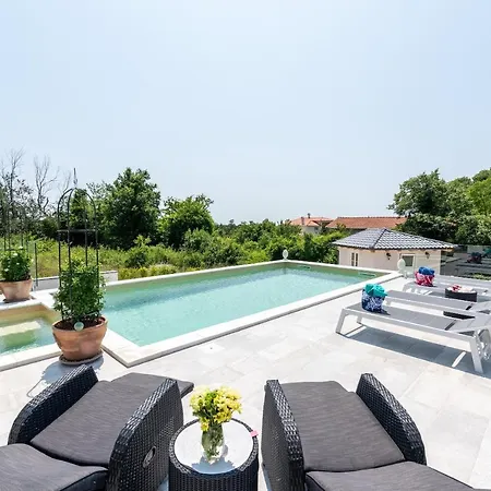 Sienna Zminj * Gradisce (Istria)
