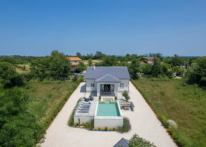 Sienna Zminj Vila Gradisce (Istria)