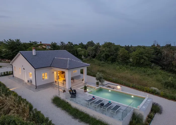 Sienna Zminj Gradisce (Istria)