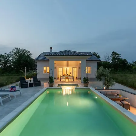 Villa Sienna Zminj Gradisce
