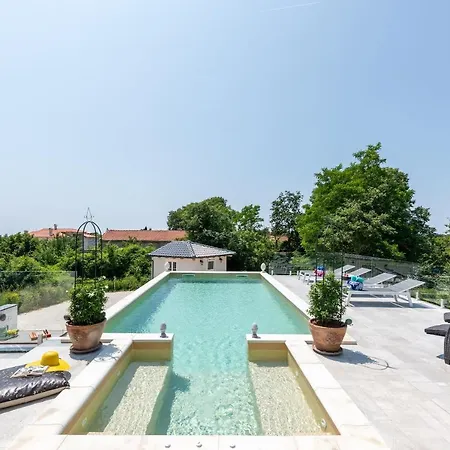 Villa Sienna Zminj
