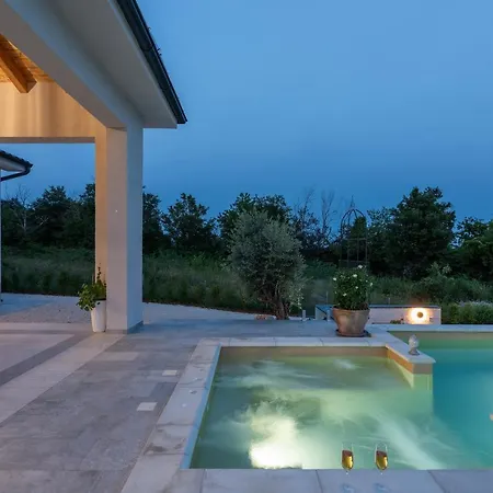 Villa Sienna Zminj Gradisce