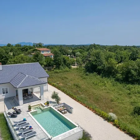Sienna Zminj Villa