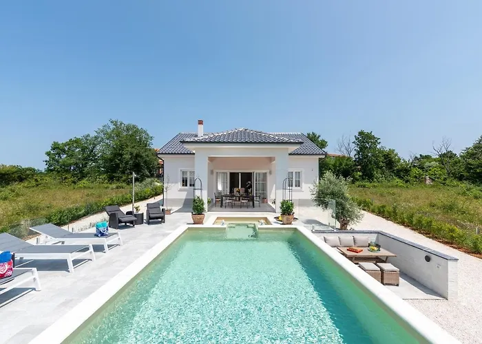 Villa Sienna Zminj Gradisce (Istria)