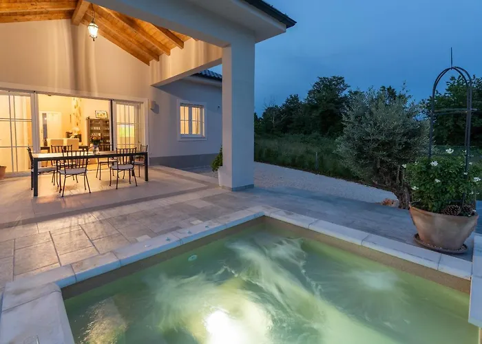 Sienna Zminj Villa *
